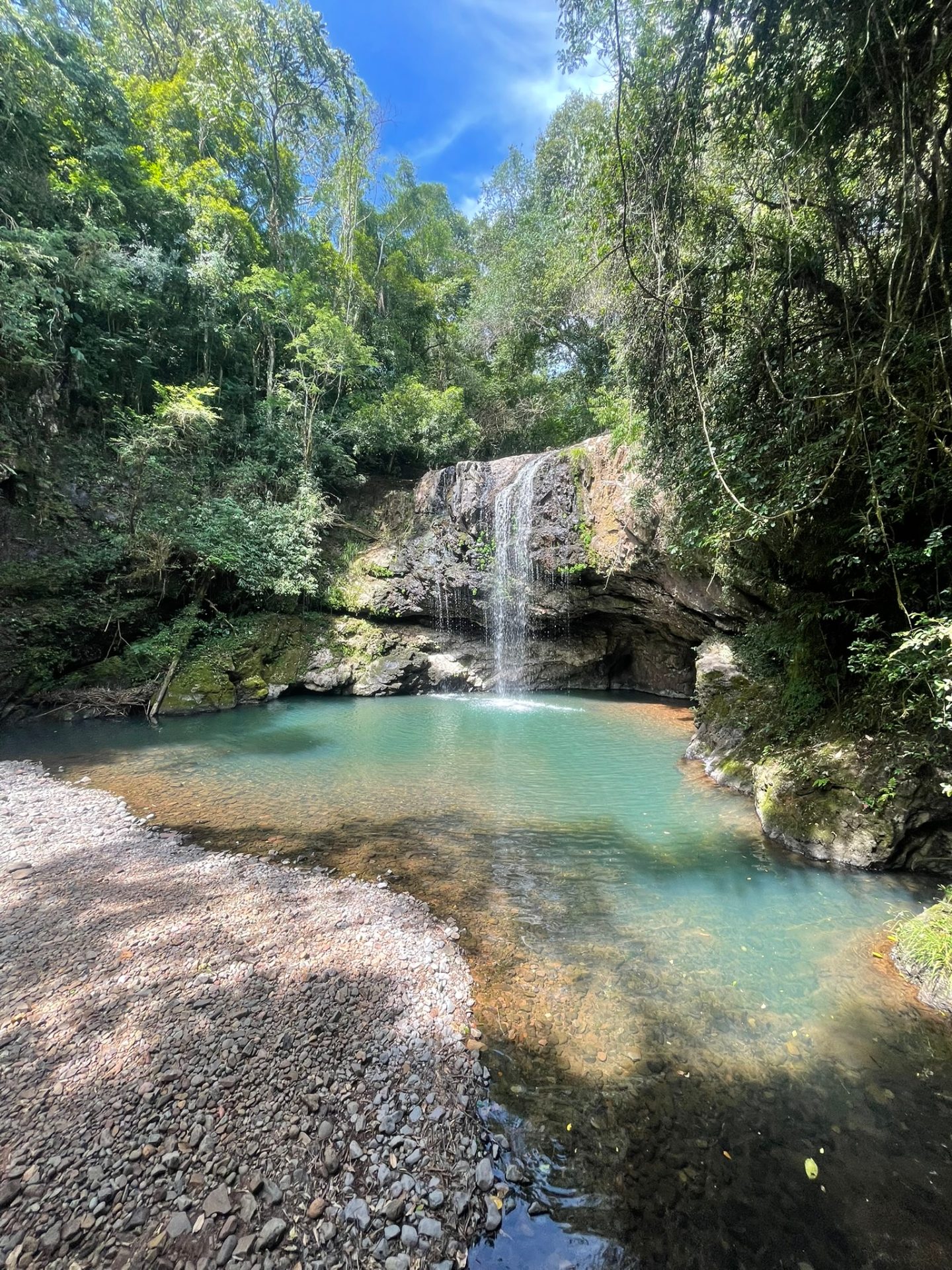 Casa de Campo com Cachoeira Privativa — cabana isolada em Paial/SC